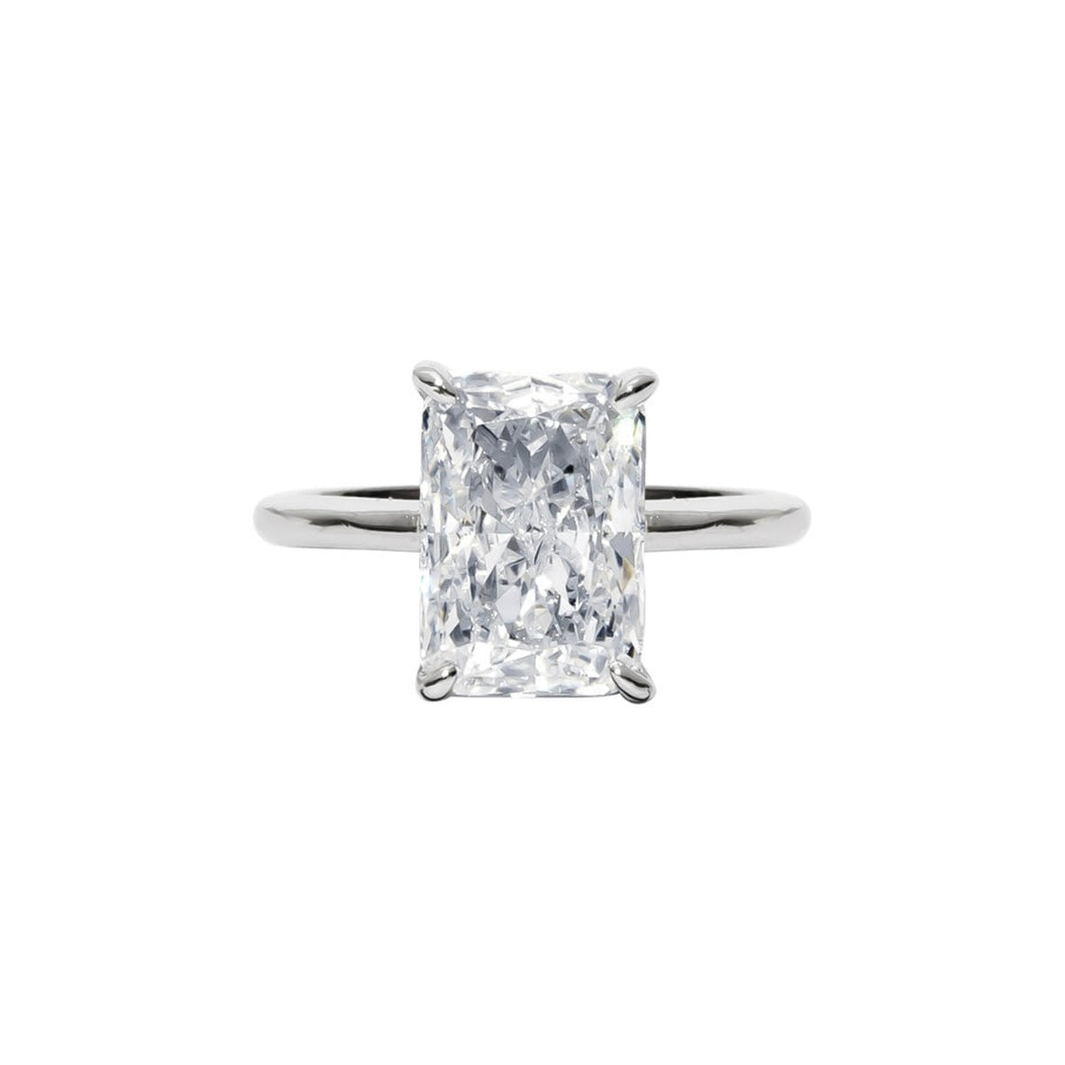 The Astrid Ring (3.3 Carat)