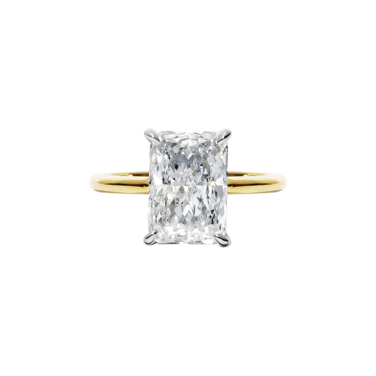 The Astrid Ring (3.3 Carat)