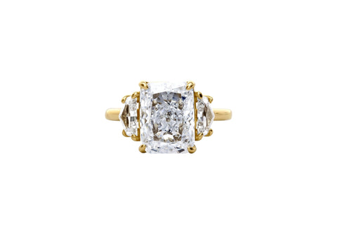 The Mila Ring (3 Carat)