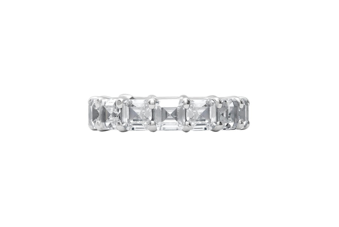 The Asscher Band (3 Carat)