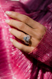 The Priscilla Band (6 Carat)