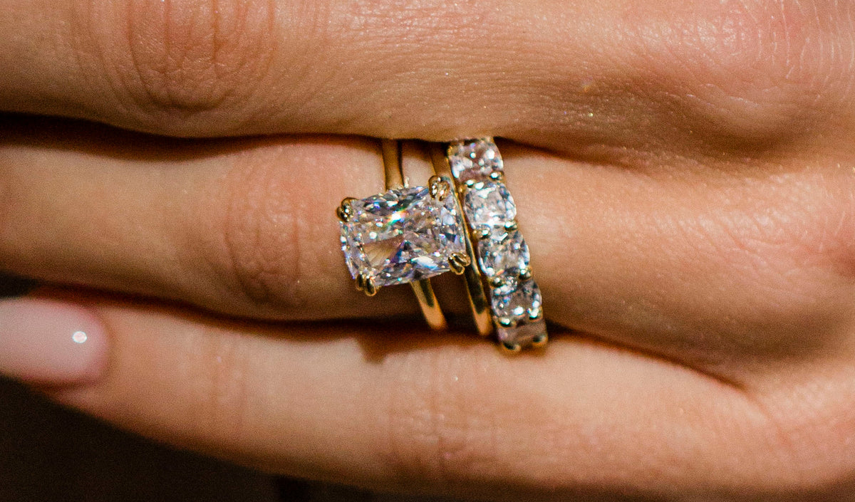 The Camilla Band (3 Carat)