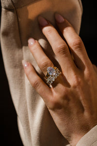 The Priscilla Band (6 Carat)