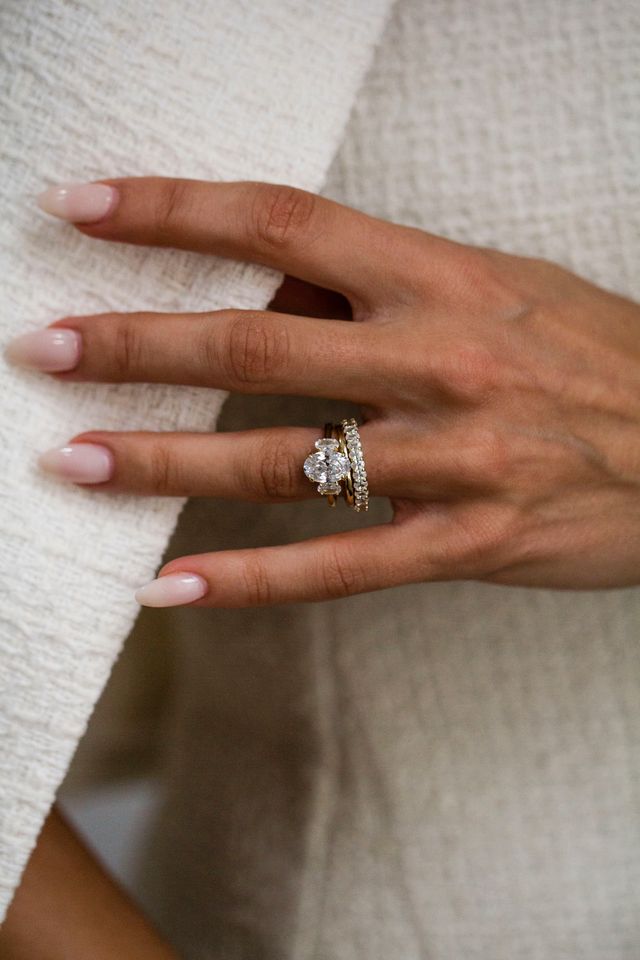 The Violet Ring (2.3 Carat)