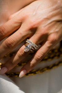 The Luna Ring (3.7 Carat)